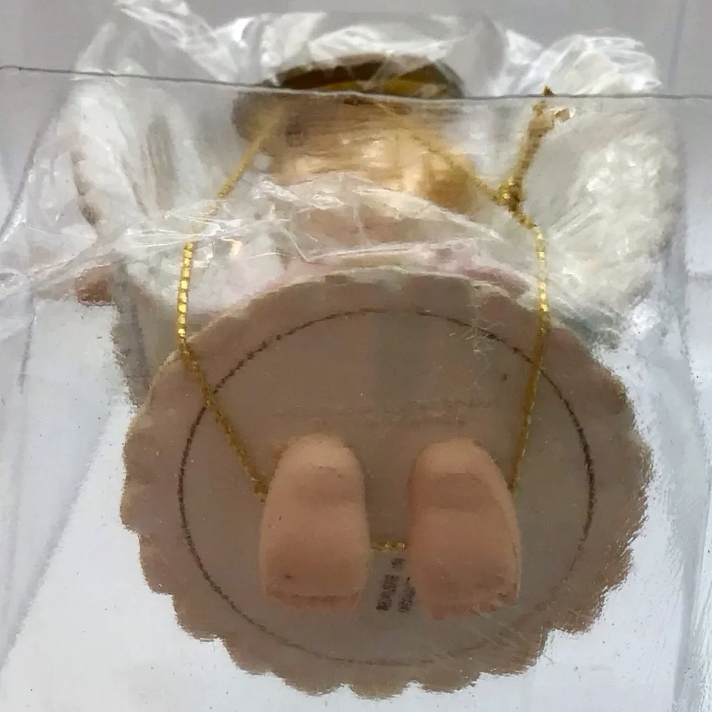 Enesco 1988 “Old Fashioned Angel” Christmas Ornament